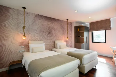 Benviar Tonson Residence