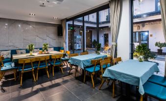 Suitetrails - Floral Hotel Xinsu