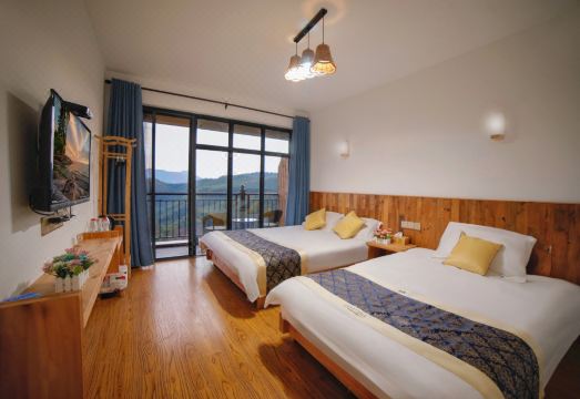 Yiban Yunshe 공용 공간