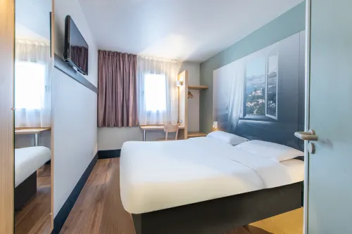 B&B Hotel Antibes Sophia le Relais Hotel a Biot