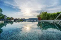 Hotel Unique-Boutique Class - Adults Only - Uima-altaat
