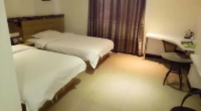 Yibin Business Hotel (Hengxian Jasmine Avenue Branch)