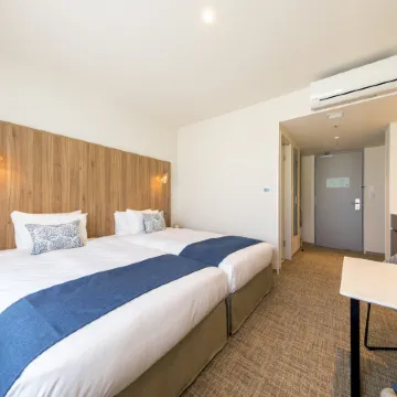 Tokyu Stay Okinawa Naha Отели рядом с достопримечательностью «Кокусай- Дори»