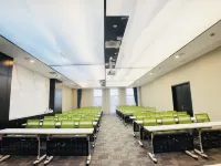 Orange Hotel (Hangzhou Future Science City, Hangzhou Normal University) Hotels near Alibaba Future Technology Zone