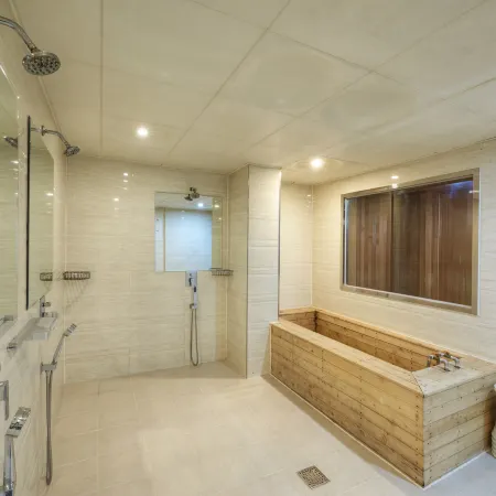 Gyeongju GG Tourist Hotel