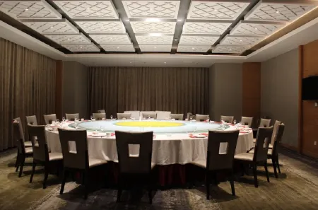 Huahai Tongyuan Hotel Отели рядом с достопримечательностью «Tangshan University»