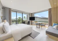 Le Meridien Khao Lak Resort & Spa Các khách sạn gần Wat Khok Khian