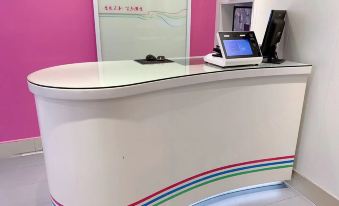 100 Inn (Shanghai Changhai Hospital & Xiangyin Road Metro Station)