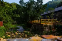 GuangYueShang Collection Panlong Valley Hotels in Guiping