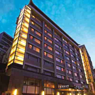 Sweetme Hotspring Resort Hotel Exterior