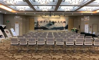 Urumqi Xilaishun Hotel