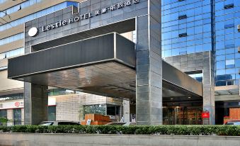 Meihao Lizhi Hotel (Tianjin Binjiang Road Yingkou Road Subway Station Branch)