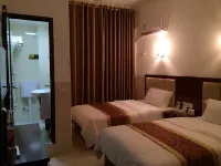 Xiangxiang Huabin Business Hotel - Parkering