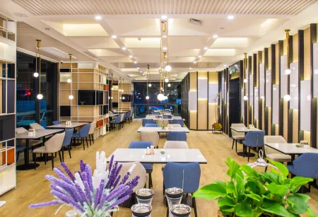 TRUE GO Hotel (Shenzhen Qianhai Yifang City) Отели рядом с достопримечательностью «Bao'an Science and Technology Museum»