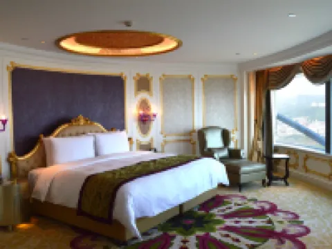 The Legend Hotel Fu Chun Jiang فنادق في تونغ لو