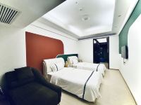 天域国际公寓(广州昌岗地铁站店) - 高级双床房