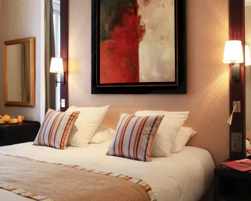 Hôtel Folkestone Opéra Paris マリニー劇場周辺のホテル