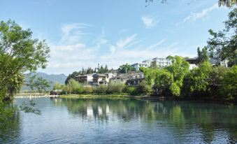 Tengchong Bailuyu Heshunqiu Shui Changtian·hot spring·wetland·inn