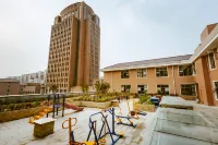 Huayu Fashion Hotel (Songshan Road People's Government Branch, Gongyi)
