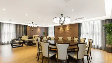 Floral Hotel · Harmony Pavilion Hotel Отели рядом с достопримечательностью «Taipingshan Pubu»