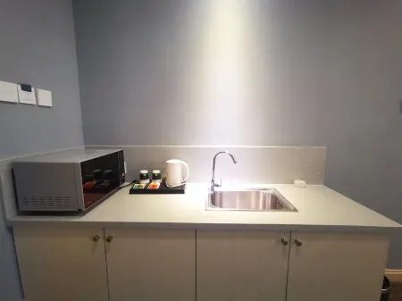 Changbai Mountain Nashan Holiday Hotel Отели рядом со станцией Changbaishan Railway Station