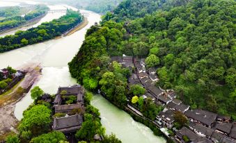 Baoping Xiaoyuan Inn