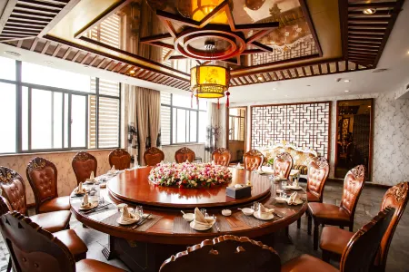 Greentree Eastern Hotel (Guzhen Century Square)