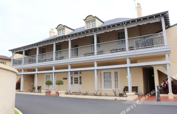 克利夫頓汽車旅館及格里特爾頓旅館
