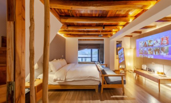 Ketangjian Mogan Mountain Hotel Spring Theme Hotel