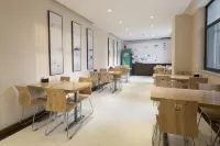 Milan Culture Boutique Hotel (Shangqiu High-speed Railway Station)