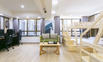 Meishan Xuanwo E-sports Hotel