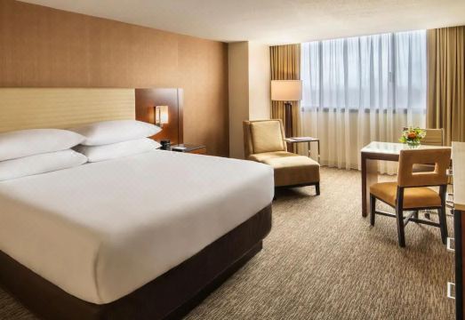 쉐라톤 스위트 시카고 오헤어