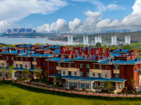 โรงแรมรีสอร์ทวิลล่าไท่ซาน