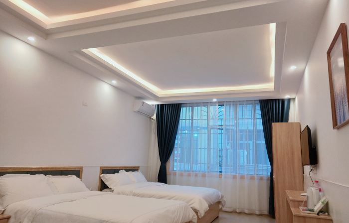 Guiding Ruishe Hotel