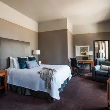 Magnolia Hotel Downtown Dallas