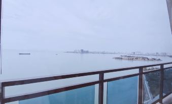 Mingsu Boutique Loft Seaview Apartment (Haikouwan Shop)