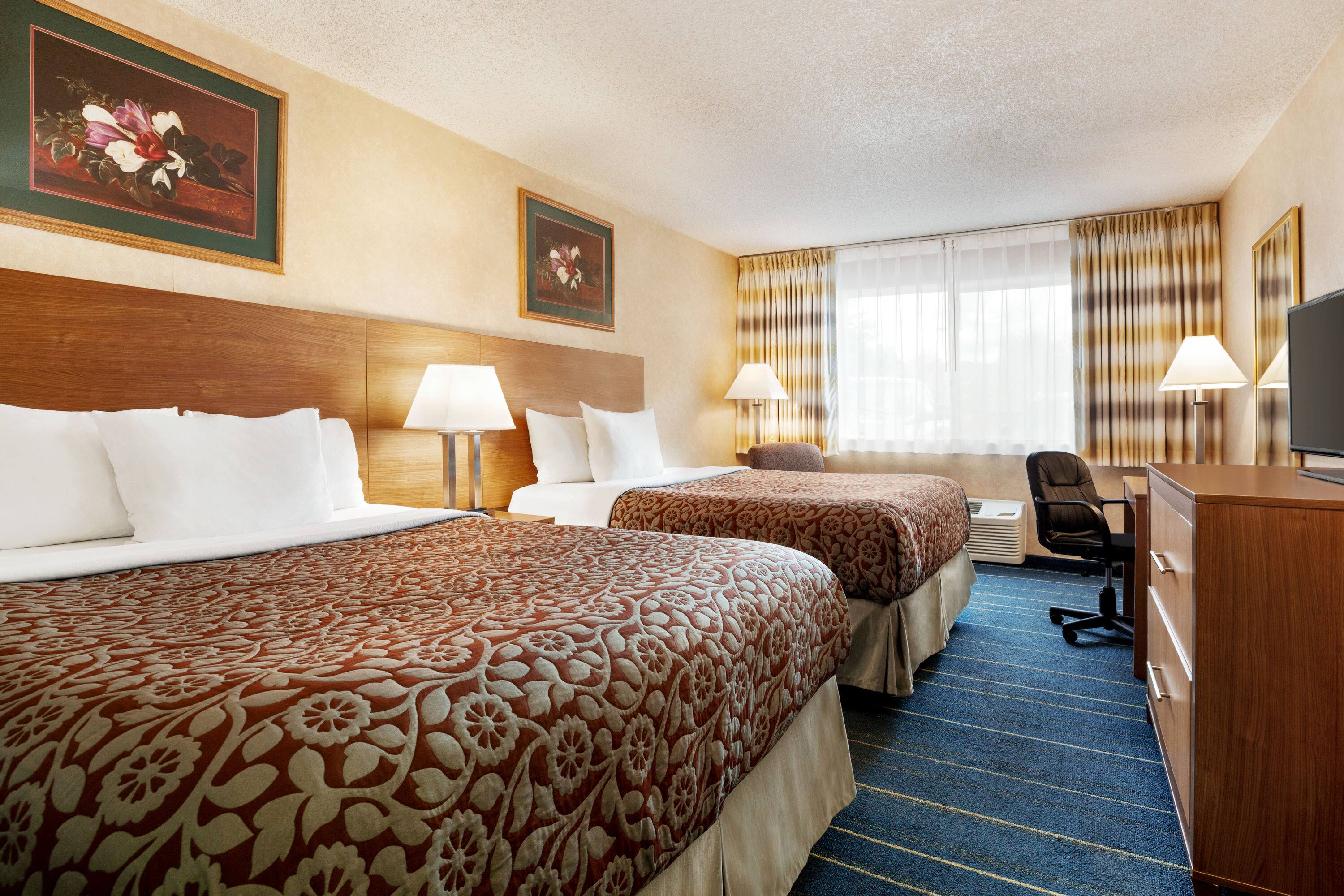 Days Inn & Suites by Wyndham Golden/Denver West