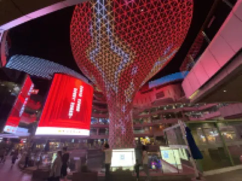 Hongqiao Aegean LOFT Apartment