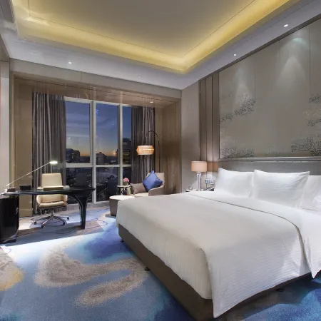 Pullman Yantai Center