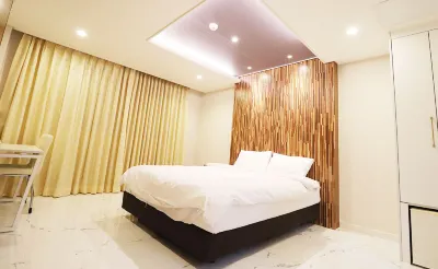 Chungju Grand Hotel Hotels near Muhak Market