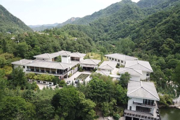 栾川颐和伏牛山居温泉度假酒店