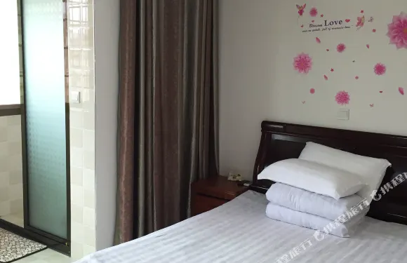 龍崗家庭旅館（南昌西站店）