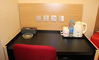 Shankee Hotel (Neijiang Hongxing Meikailong)