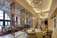 Yinrun Jinjiang Castle Hotel