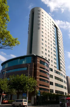 Gubei Garden Hotel Отели рядом с достопримечательностью «Xinhongqiao Center Park»
