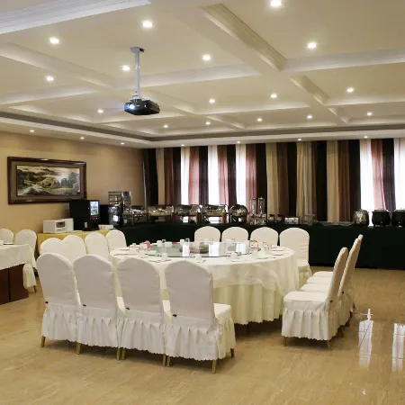 Daqing Huaxi Boutique Hotel