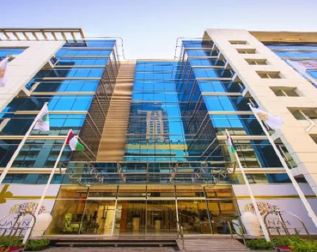 ジャンナ プレイス ドバイ マリーナ ドバイ・マリーナのホテル