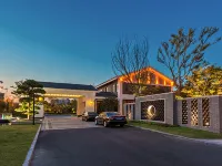 โรงแรมซันไชน์ เพนนินซูล่า จินซา โรงแรมใกล้สวนนิเวศวิทยาเหลียงเฟง