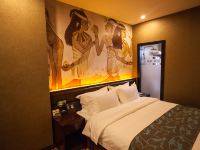 南充纳帕酒店 - 主题大床房