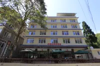 雅安君豪怡鑫ホテル（碧峯峽） のホテル